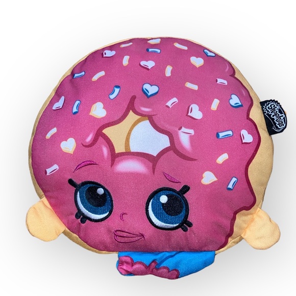 🌺 SHOPKINS Color n' Go D'lish Donut
Colouring Pillow - Picture 2 of 7